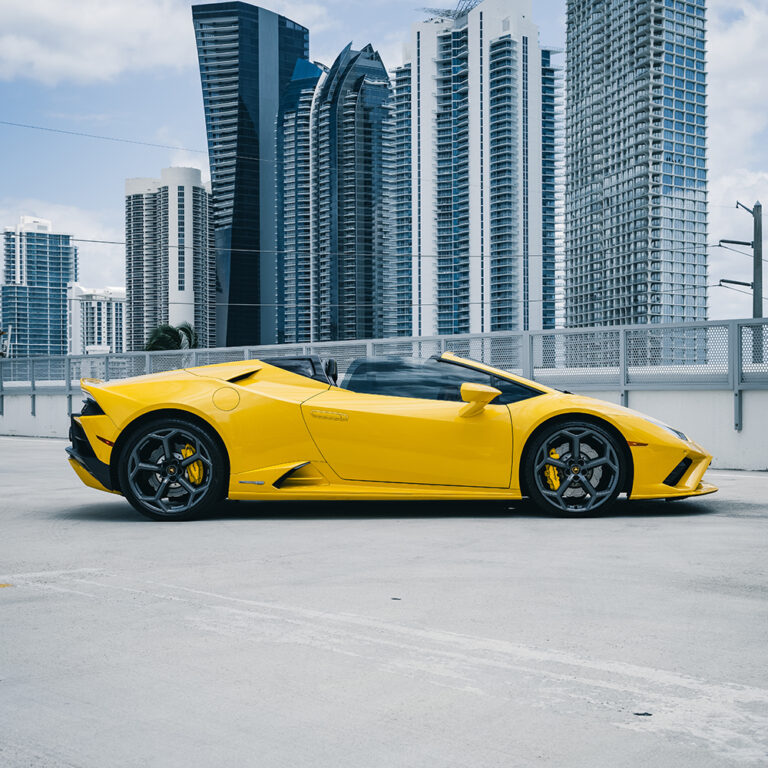 Lamborghini Huracan EVO Spyder Yellow - Image 4